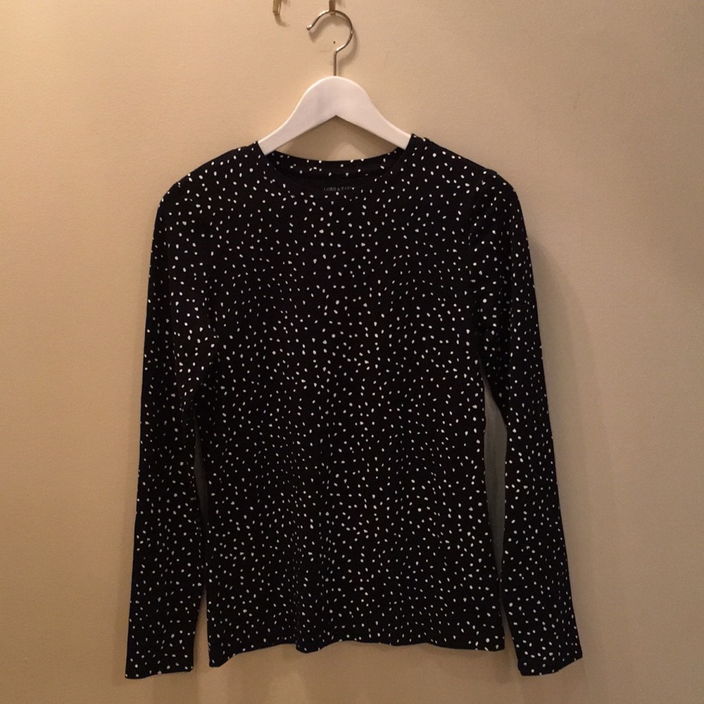 Lord & Taylor Crew neck shirt